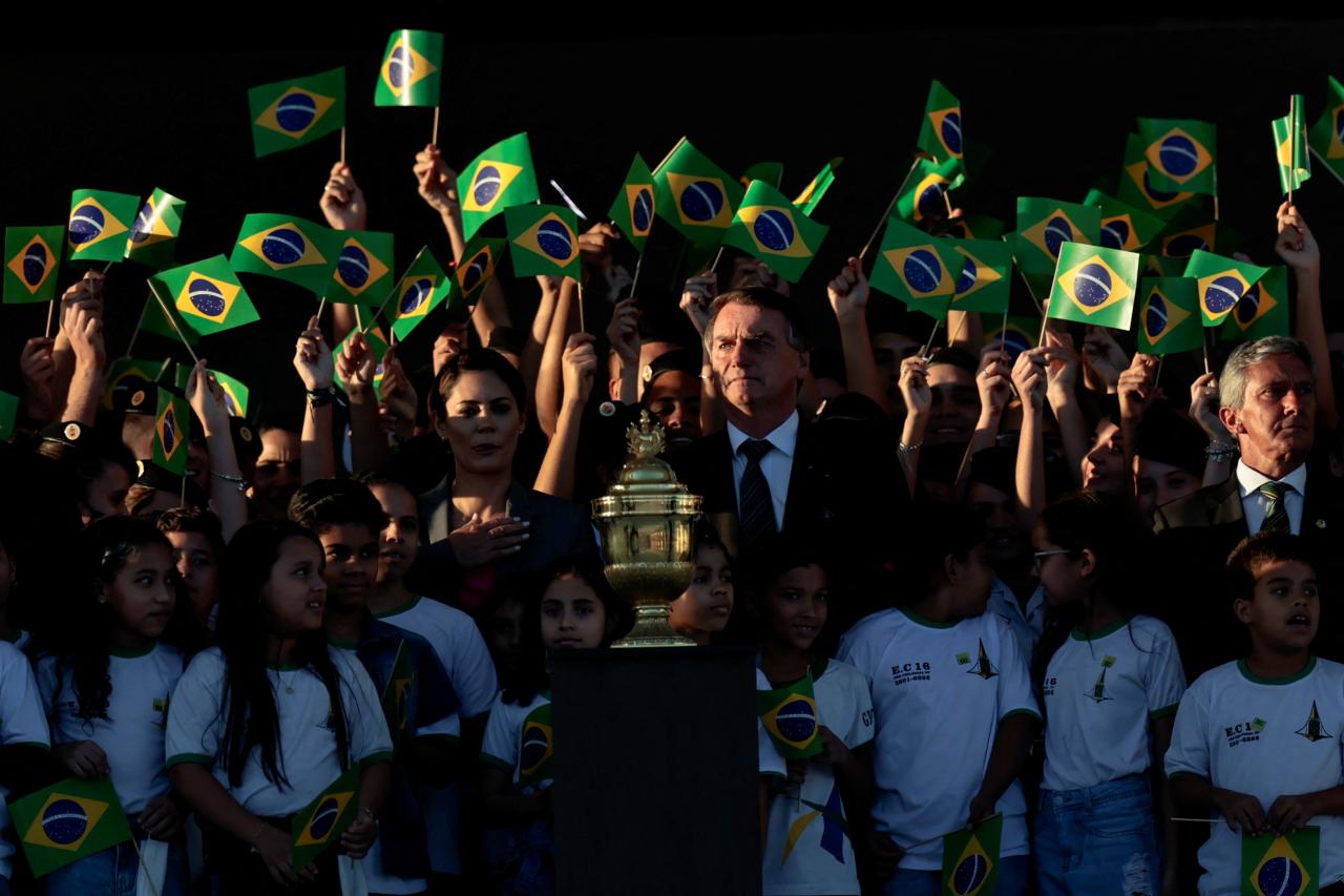 巴西独立两百年，总统从葡萄牙“迎回”首任皇帝心脏 – 1024研究所